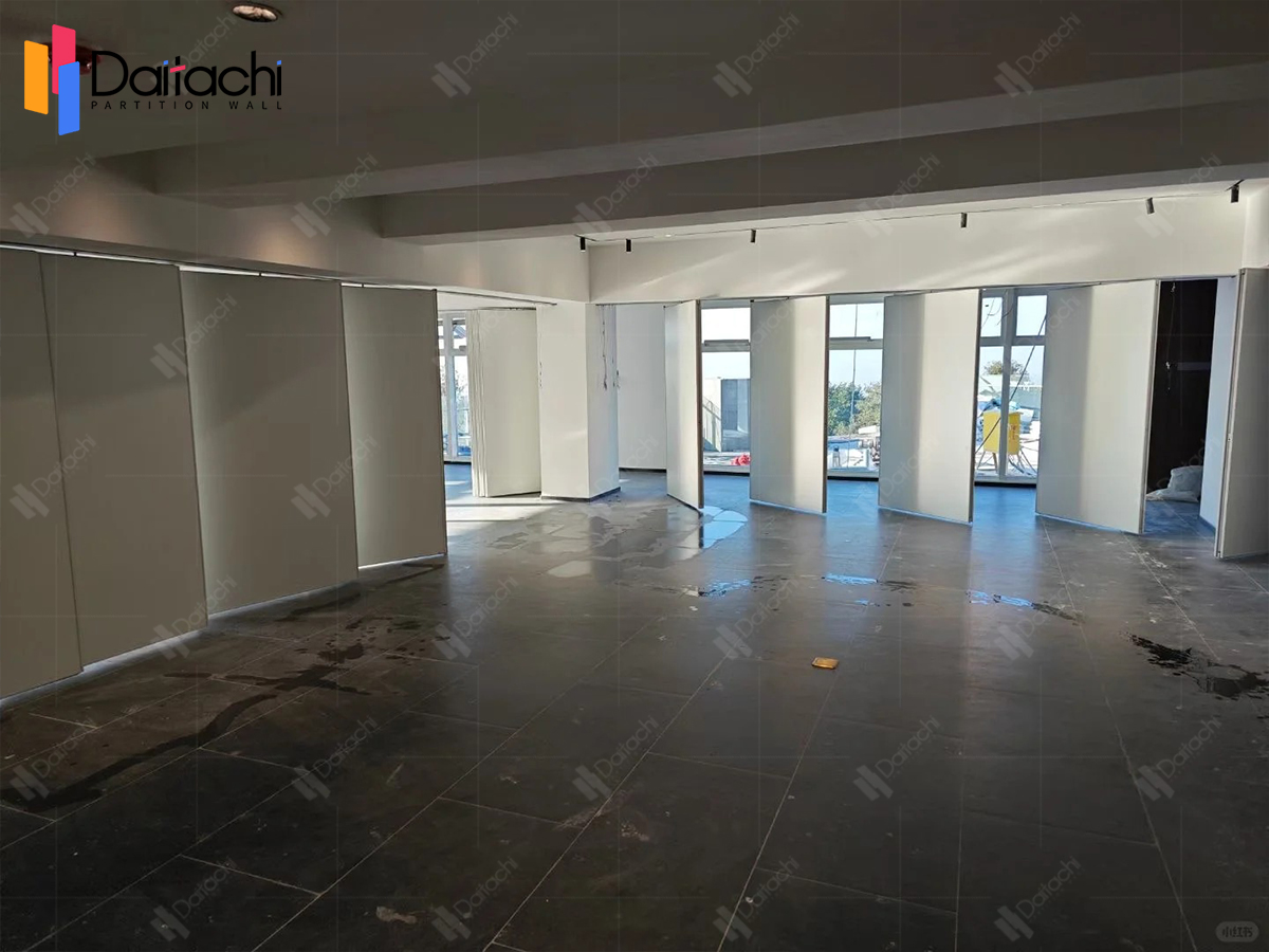 operable partition wall