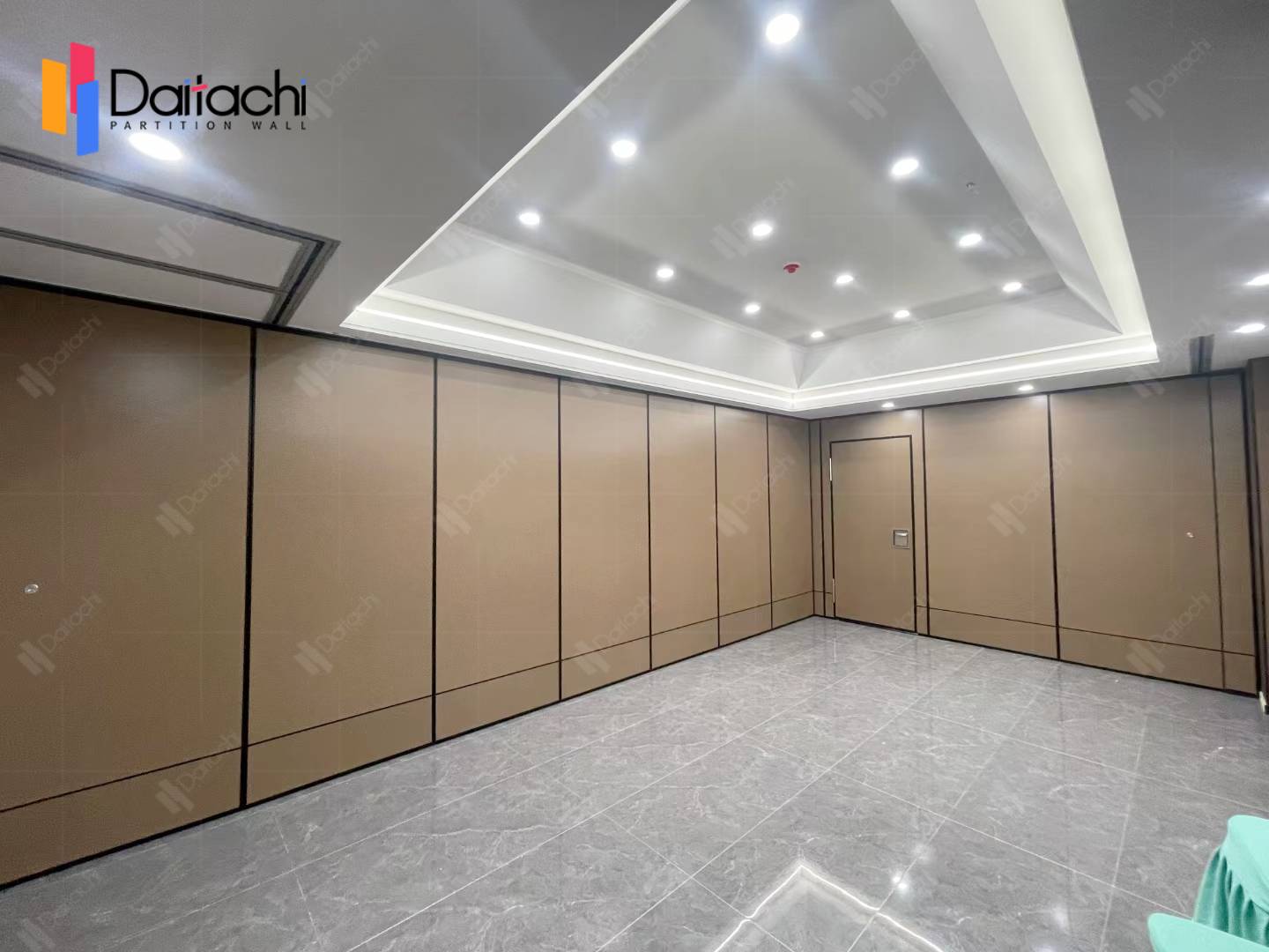 Commercial Custom Wooden Movable Walls