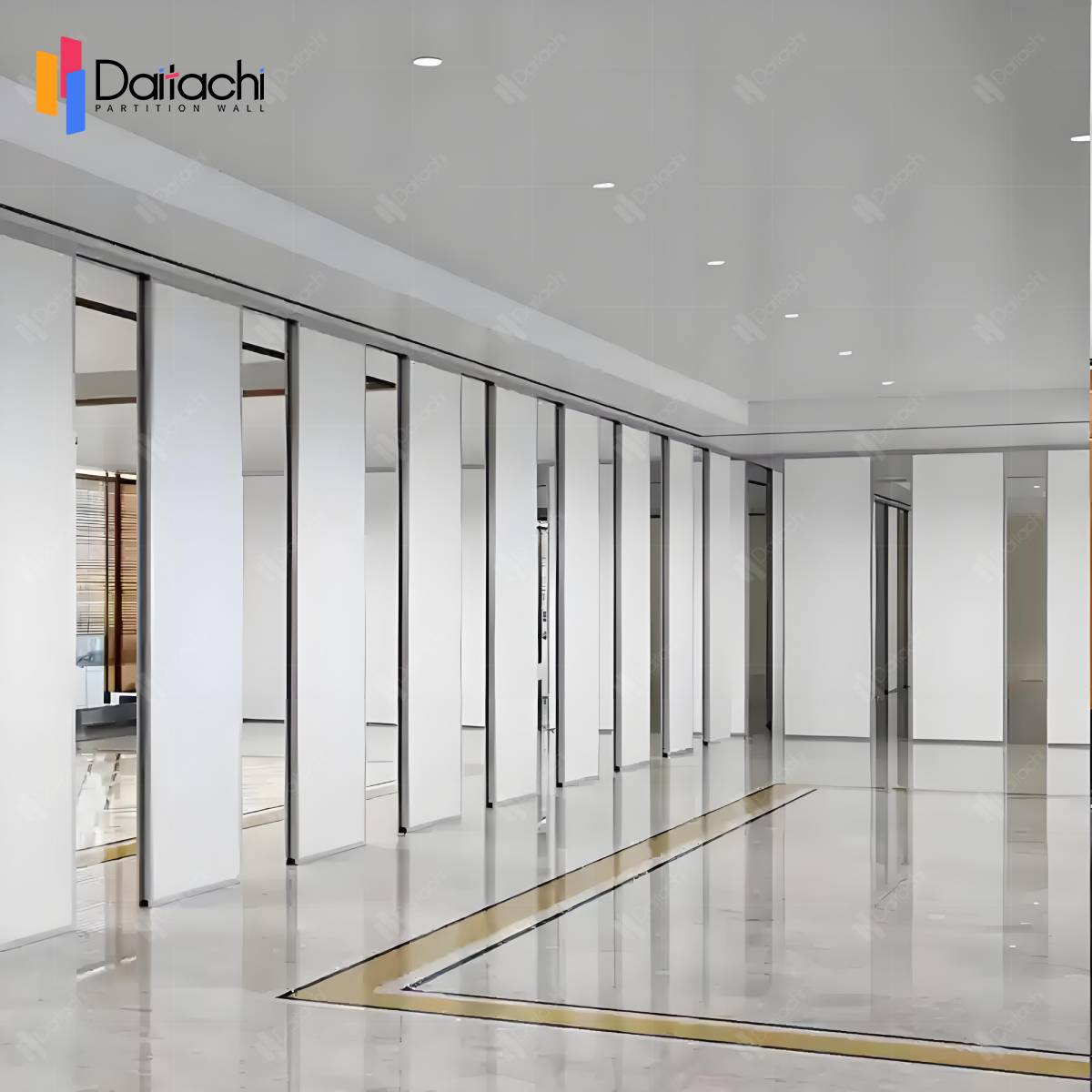 Movable Space Dividers & Room Partitions for Retail Stores