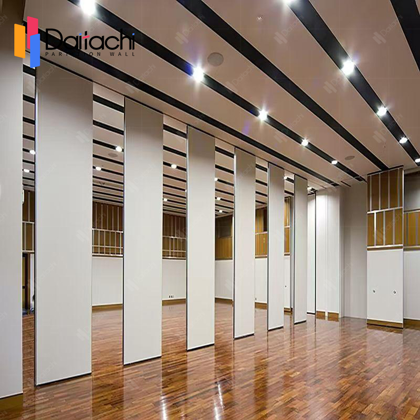 4.5m white movable wall for office