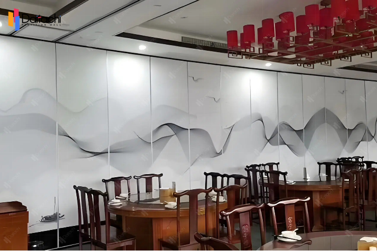 Distinctive <a href=https://www.daitachipartitionwall.com/Movable-Partition-Wall.html target='_blank'>Movable Partition Wall</a>s in Chinese restaurants