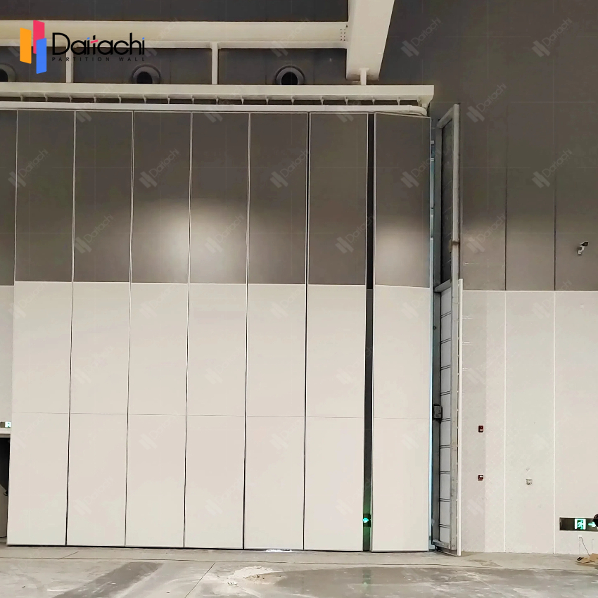Manual movable partition wall in gray and white splicing