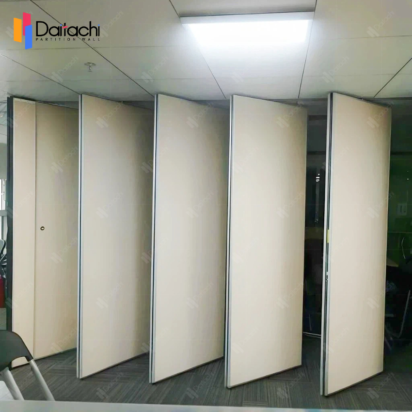 Off-white minimalist manual movable partition wall