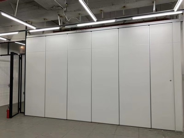 Movable Soundproof Walls