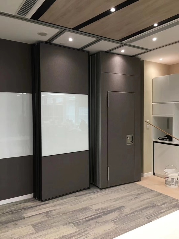 Operable Office Partitions