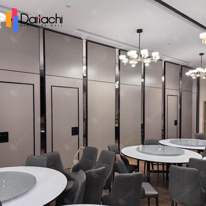 Top-Hung Acoustic Movable Wall System with Door