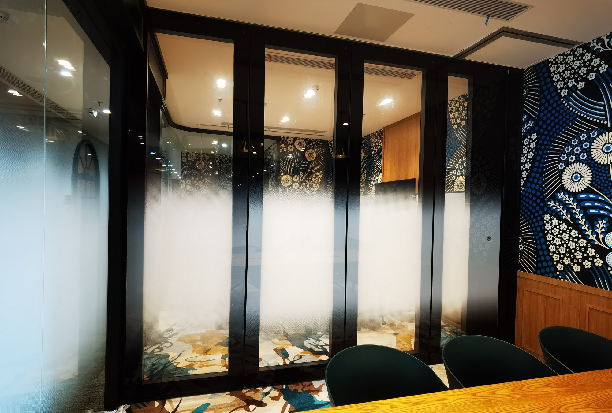 glass Semi-automatic Operable Partition Walls