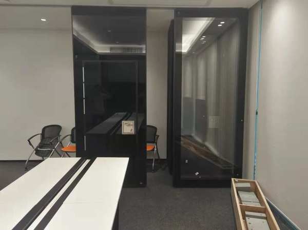 Glass Movable Partitions