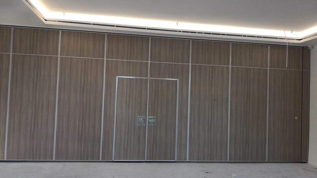 Operable Panel Partitions